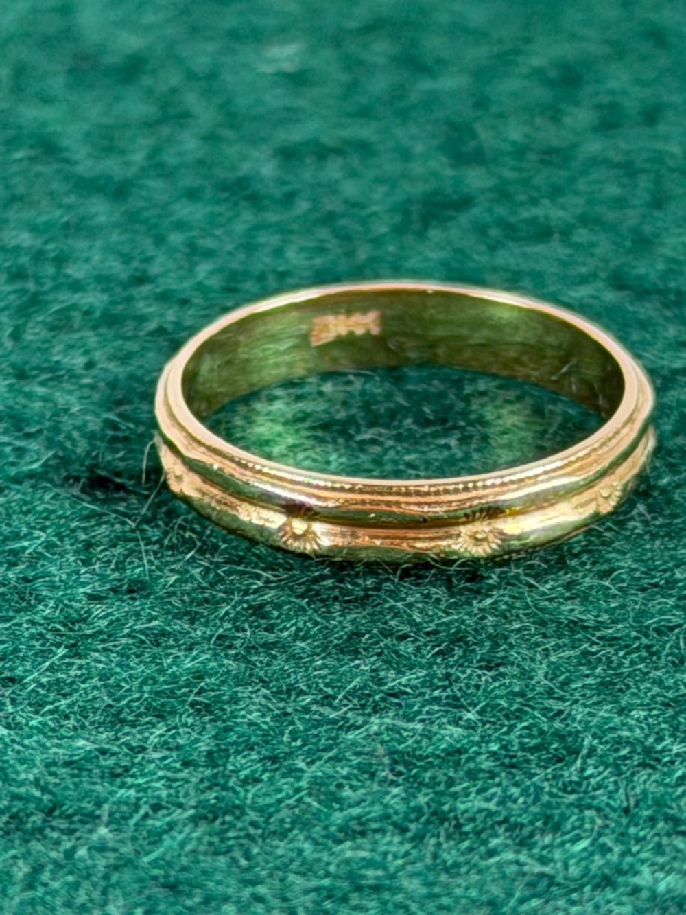 Vintage 14K Gold Wedding Band 1962 | Estate Ring | Classic Milgrain